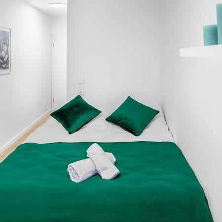 Moderne Studio Apartments In Nuernberg ภายนอก รูปภาพ