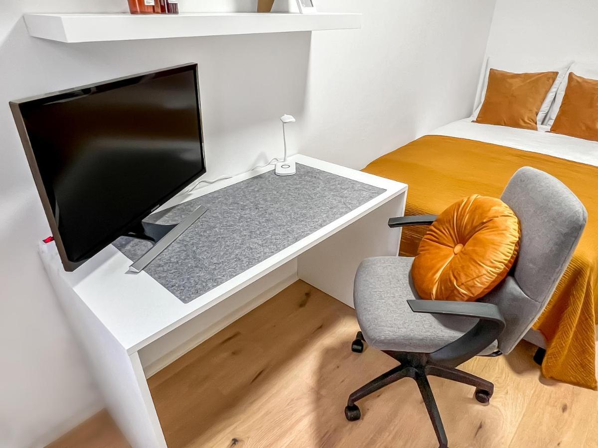 Moderne Studio Apartments In Nuernberg ภายนอก รูปภาพ